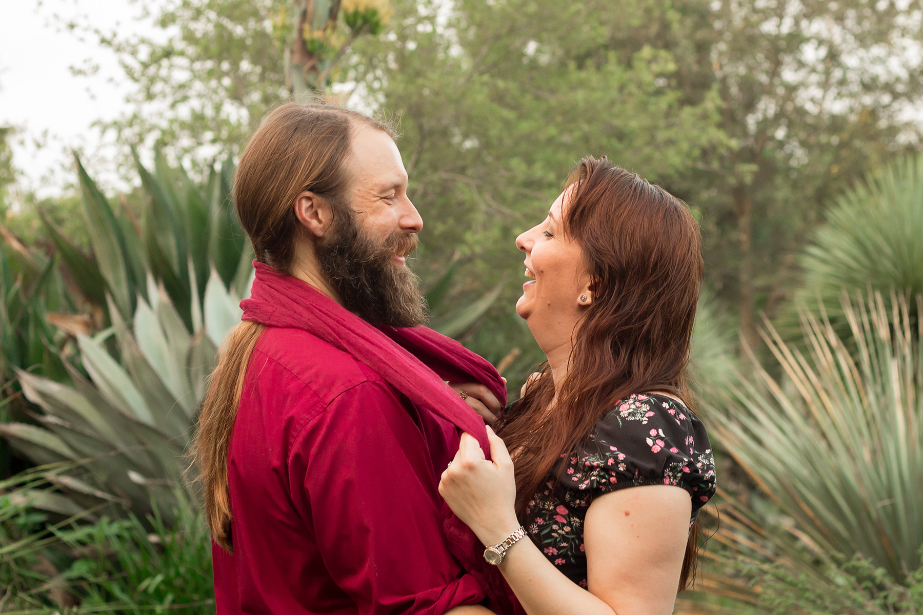 Engagement photos at South Carolina Botanical Gardens | Christine Scott Photography