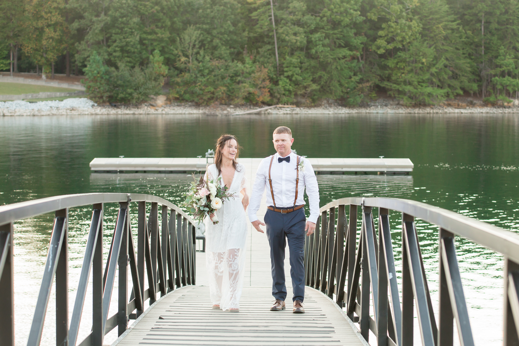 Lake Jocassee wedding photos | Christine Scott Photography