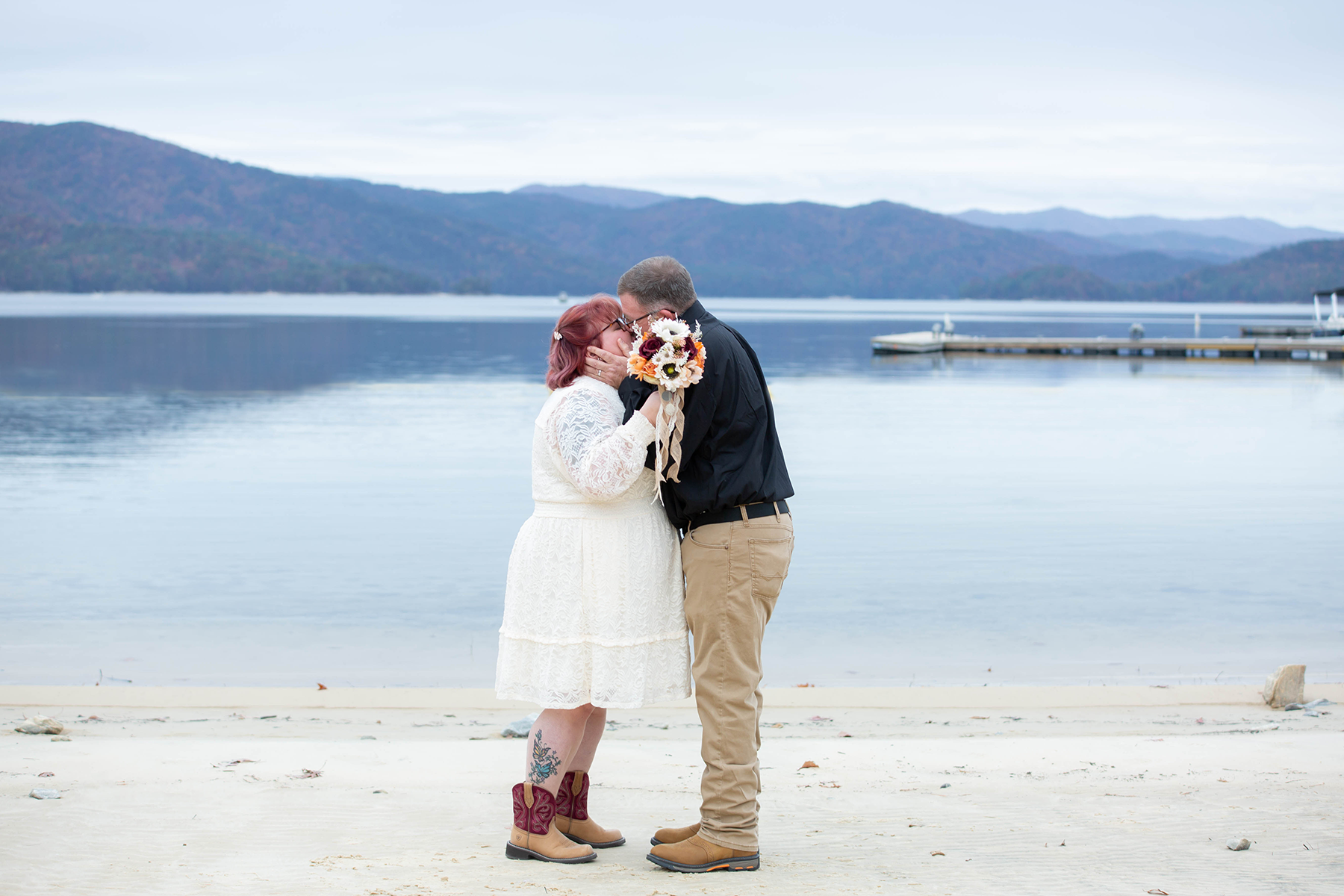 Elopement at Devils Fork State Park | Christine Scott Photography