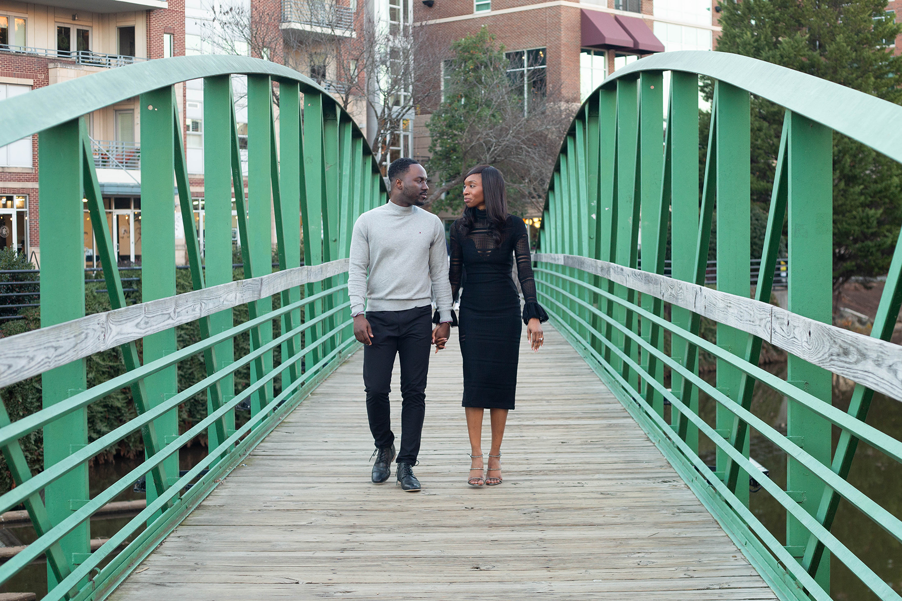 Engagement photos in Greenville, SC | Christine Scott Photography