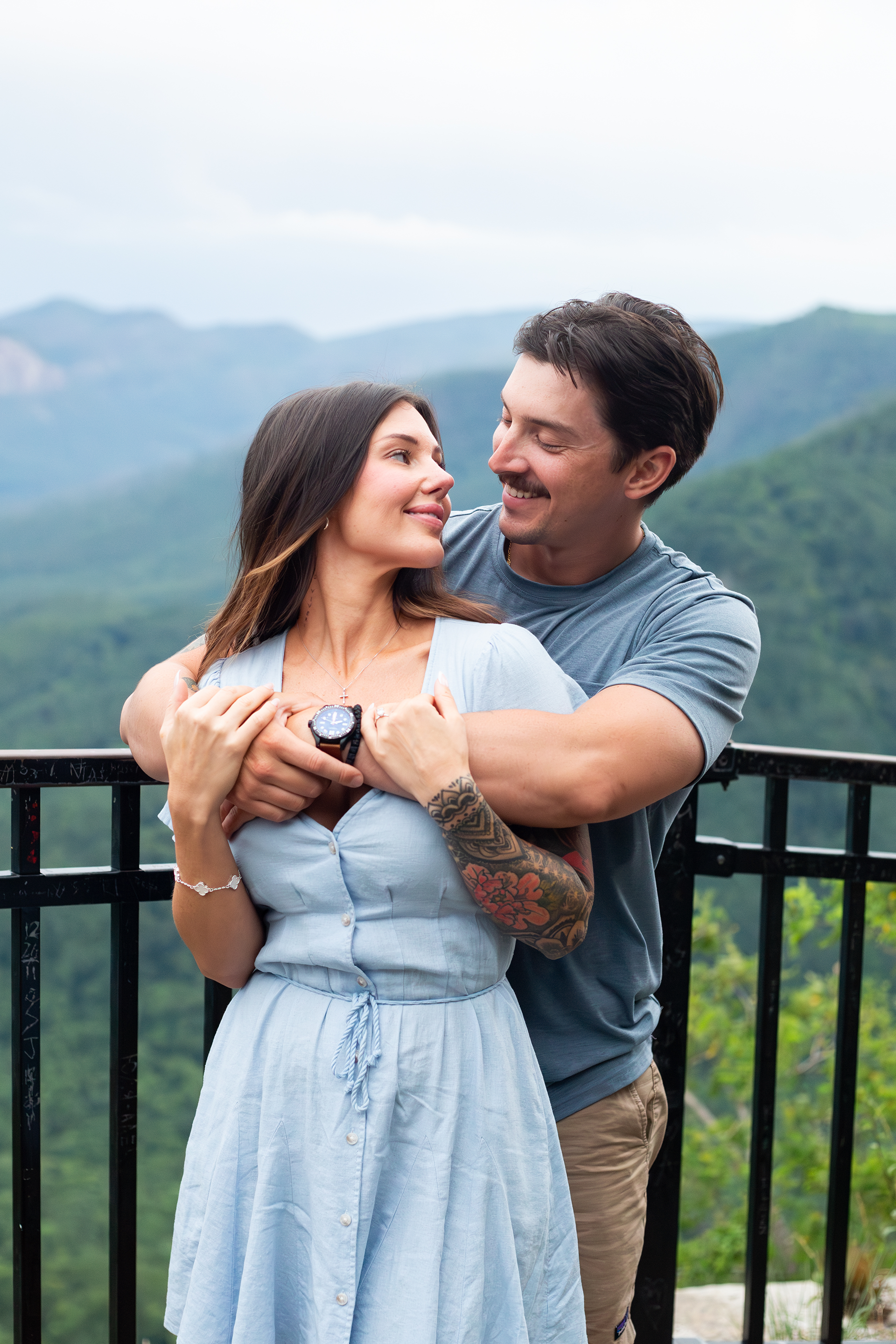 Mountain engagement photos in South Carolina | Christine Scott Photography