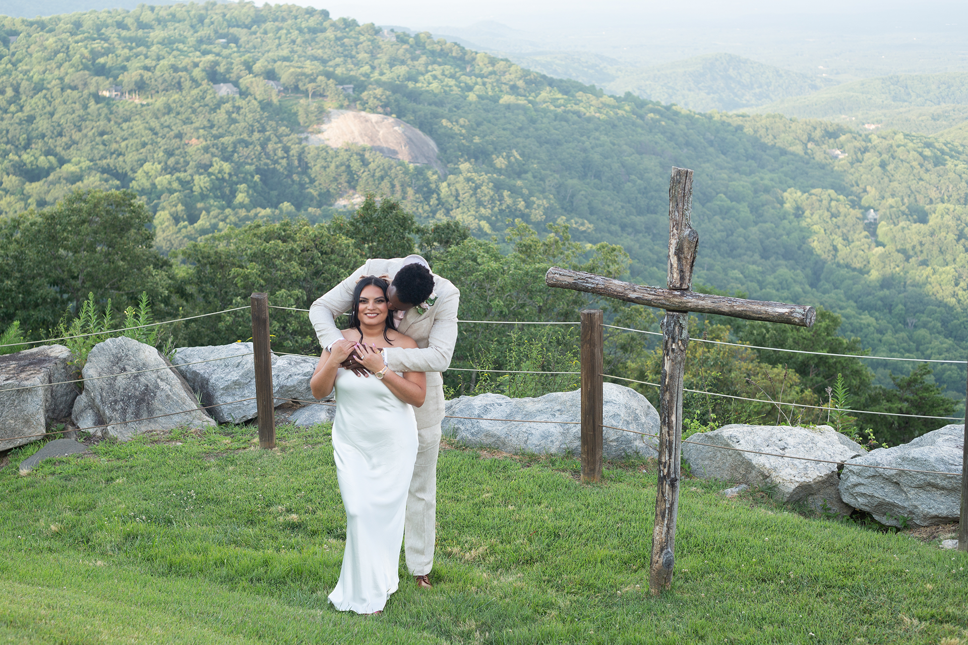 Elopement at Cliffs at Glassy Chapel | Christine Scott Photography