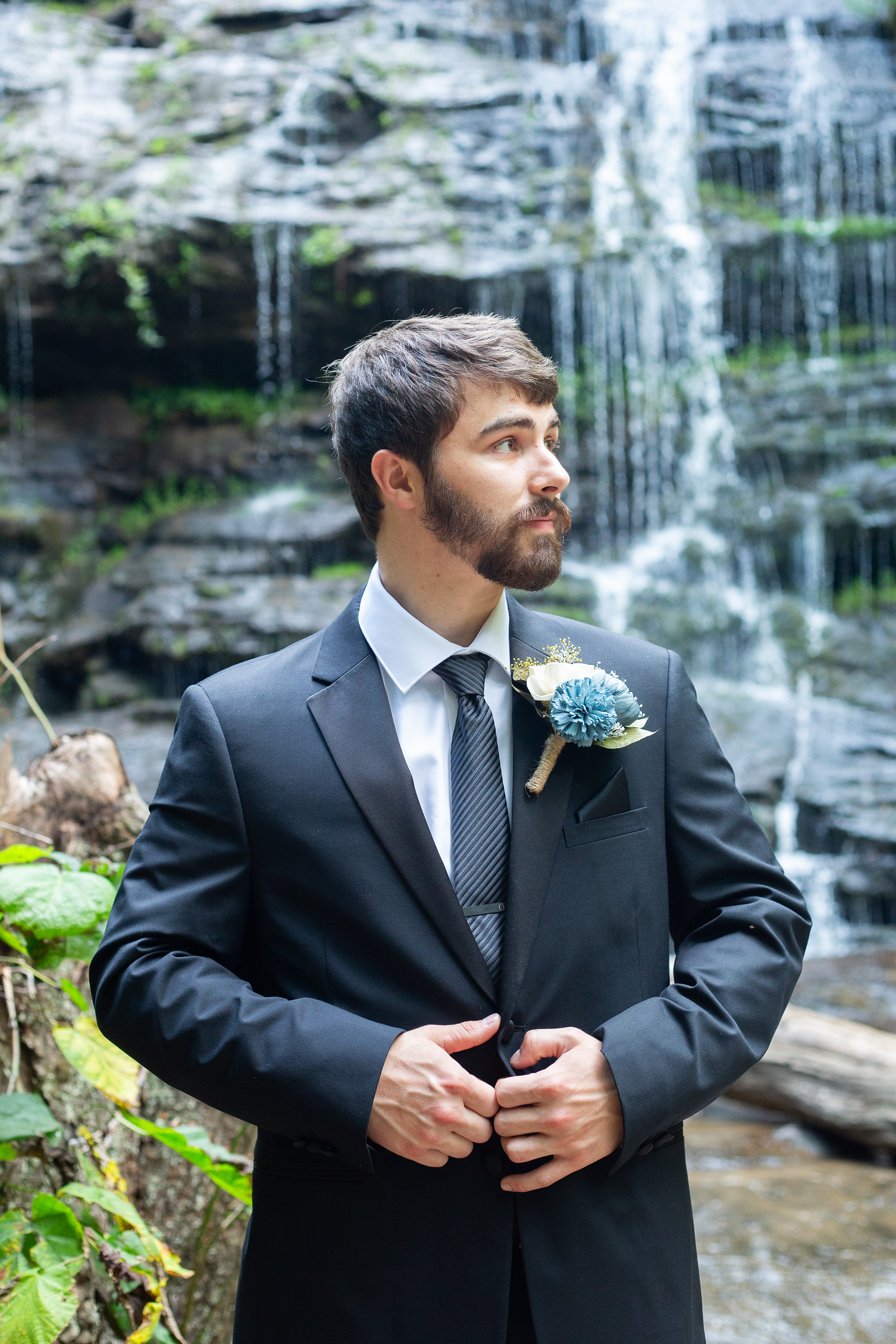 Waterfall elopement in South Carolina | Christine Scott Photography