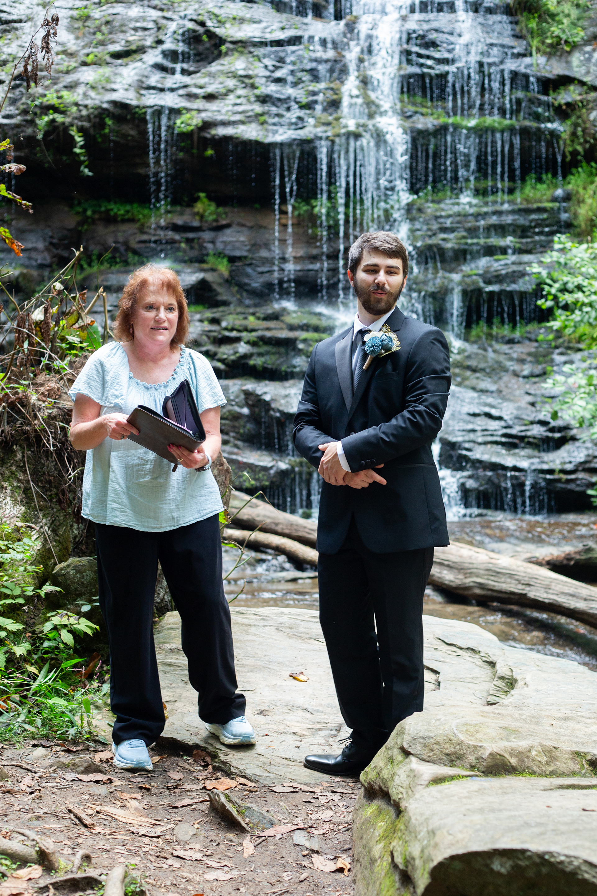Waterfall elopement in South Carolina | Christine Scott Photography