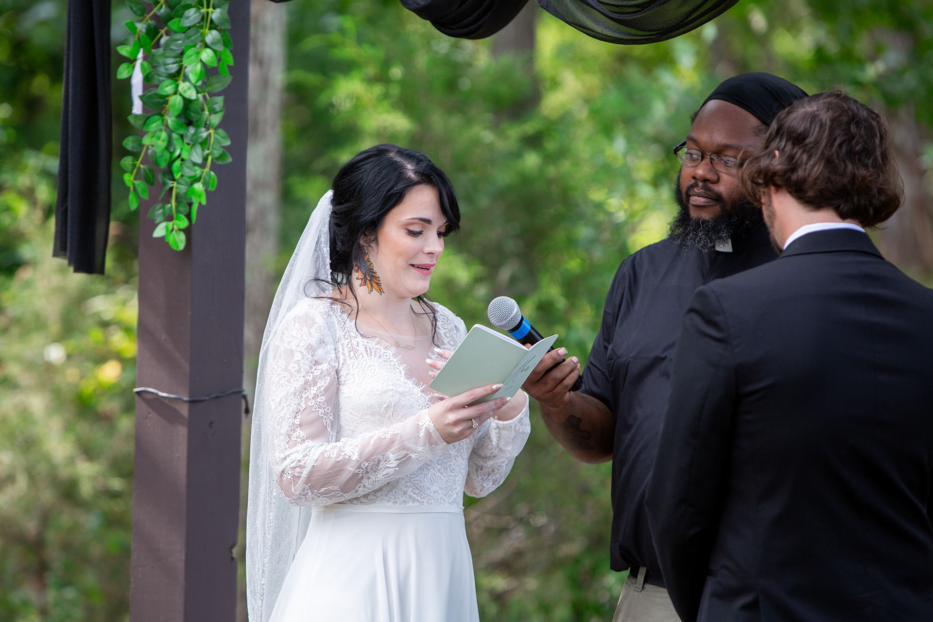 Small Wedding at Bent Creek Farm in South Carolina | Christine Scott Photography