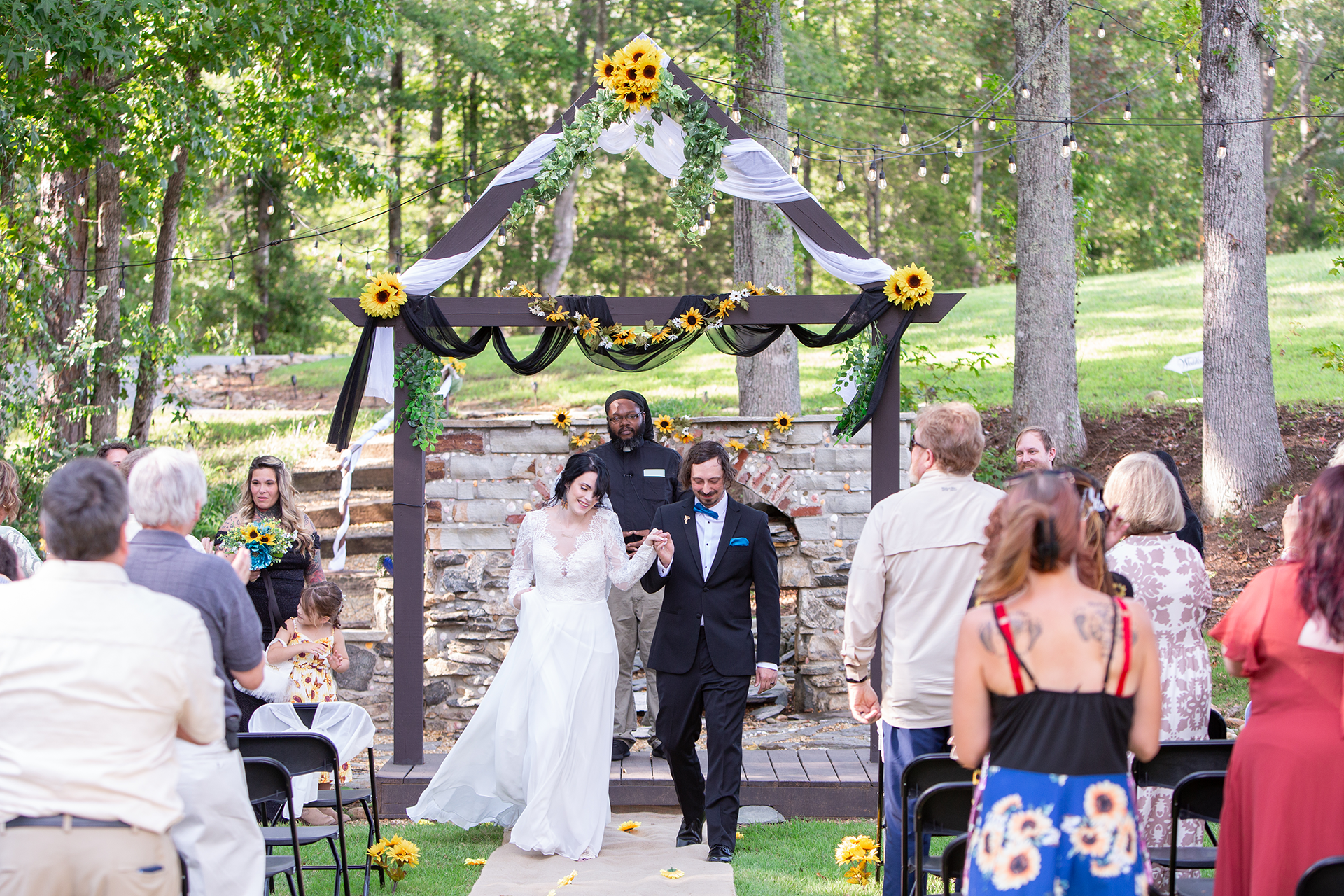 Small Wedding at Bent Creek Farm in South Carolina | Christine Scott Photography