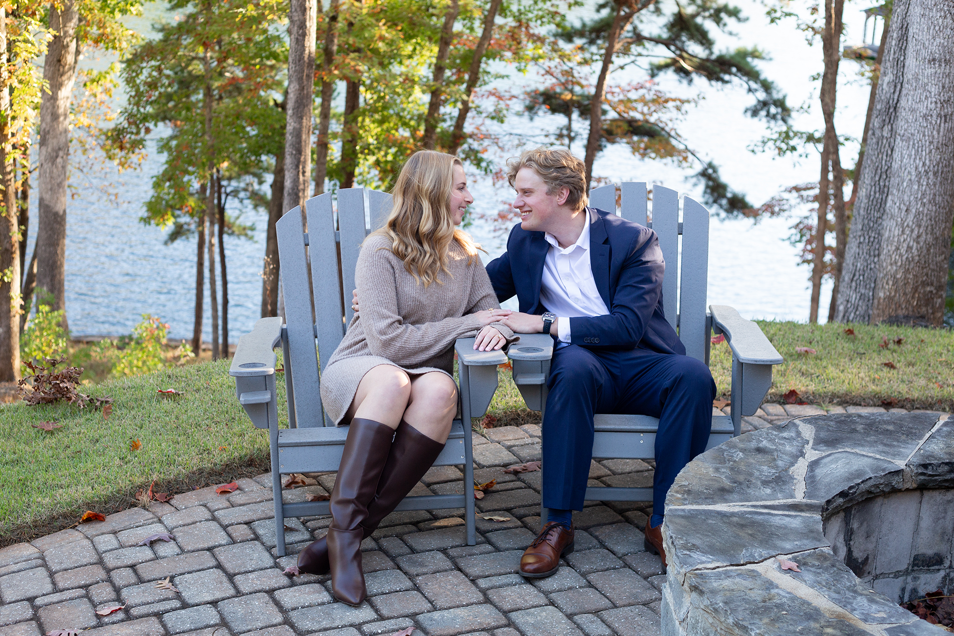 Engagement photos at Lake Keowee | Christine Scott Photography
