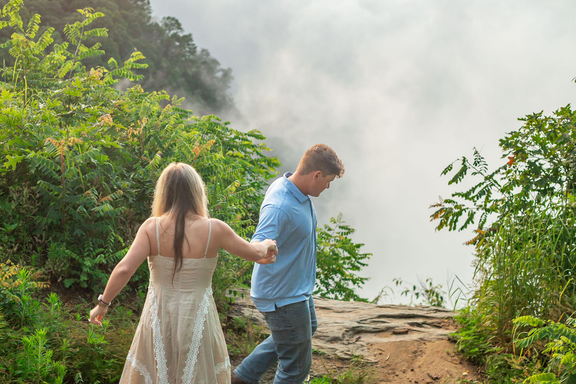 Cloudy engagement photos | Christine Scott Photography