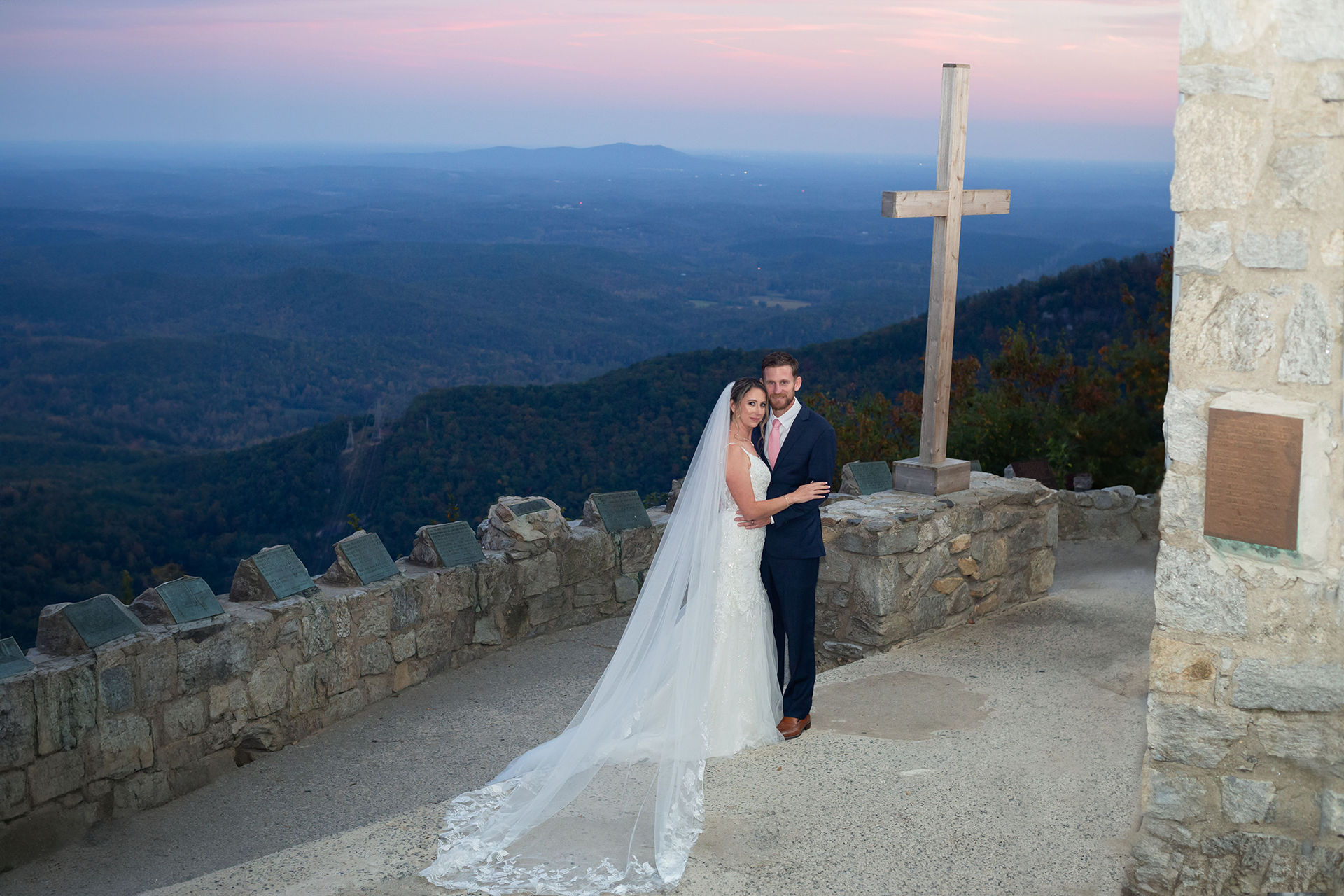 Elope at Pretty Place Chapel