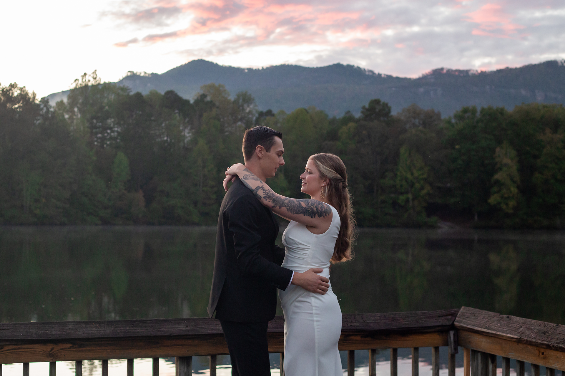 Wedding at Table Rock State Park | Christine Scott Photography
