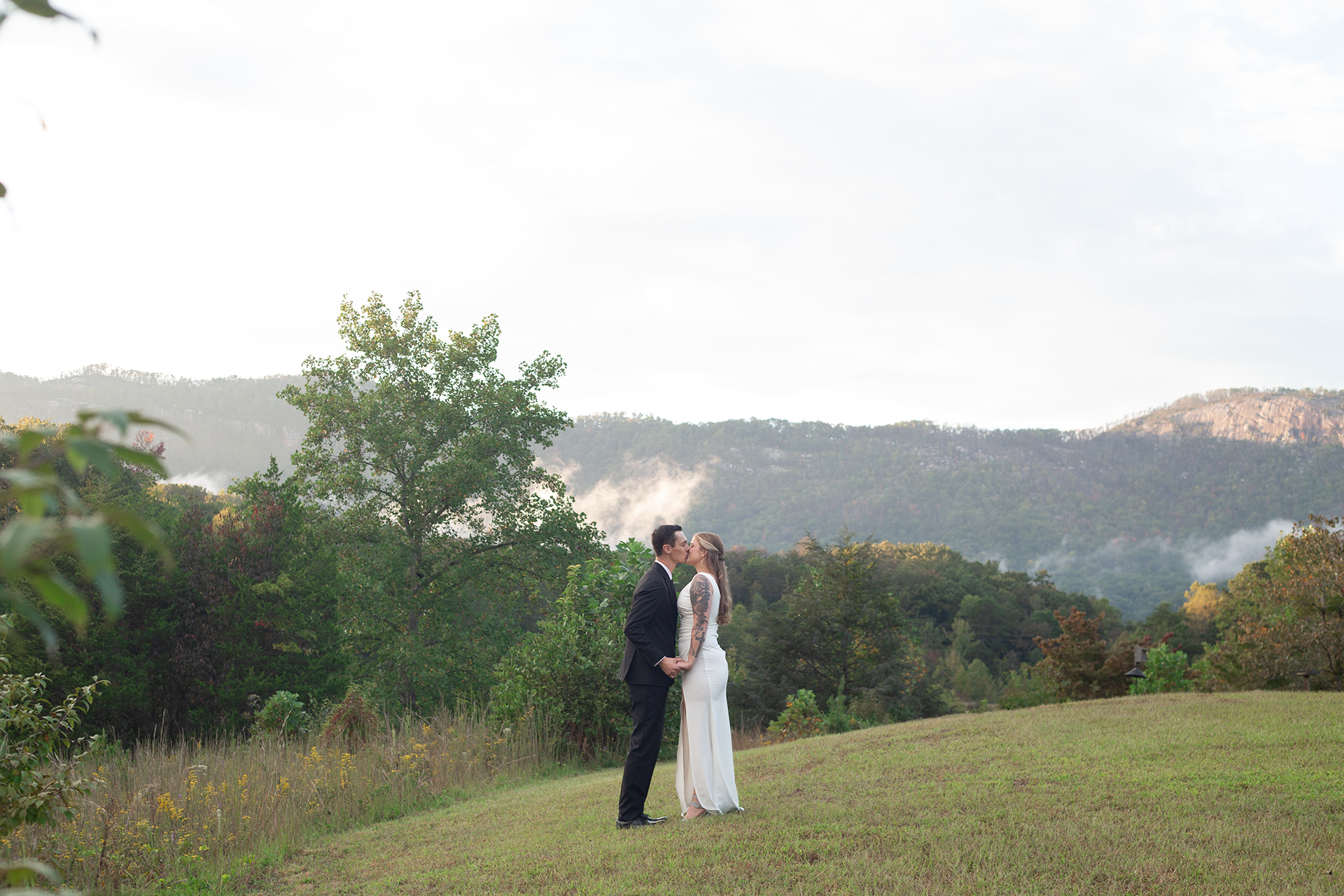 Elopement photos at Table Rock State Park | Christine Scott Photography