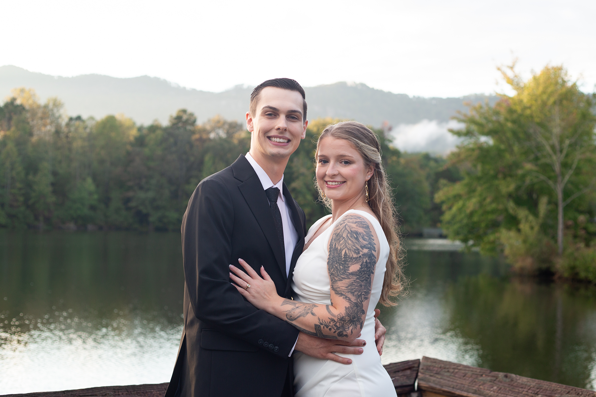 Elopement photos at Table Rock State Park | Christine Scott Photography