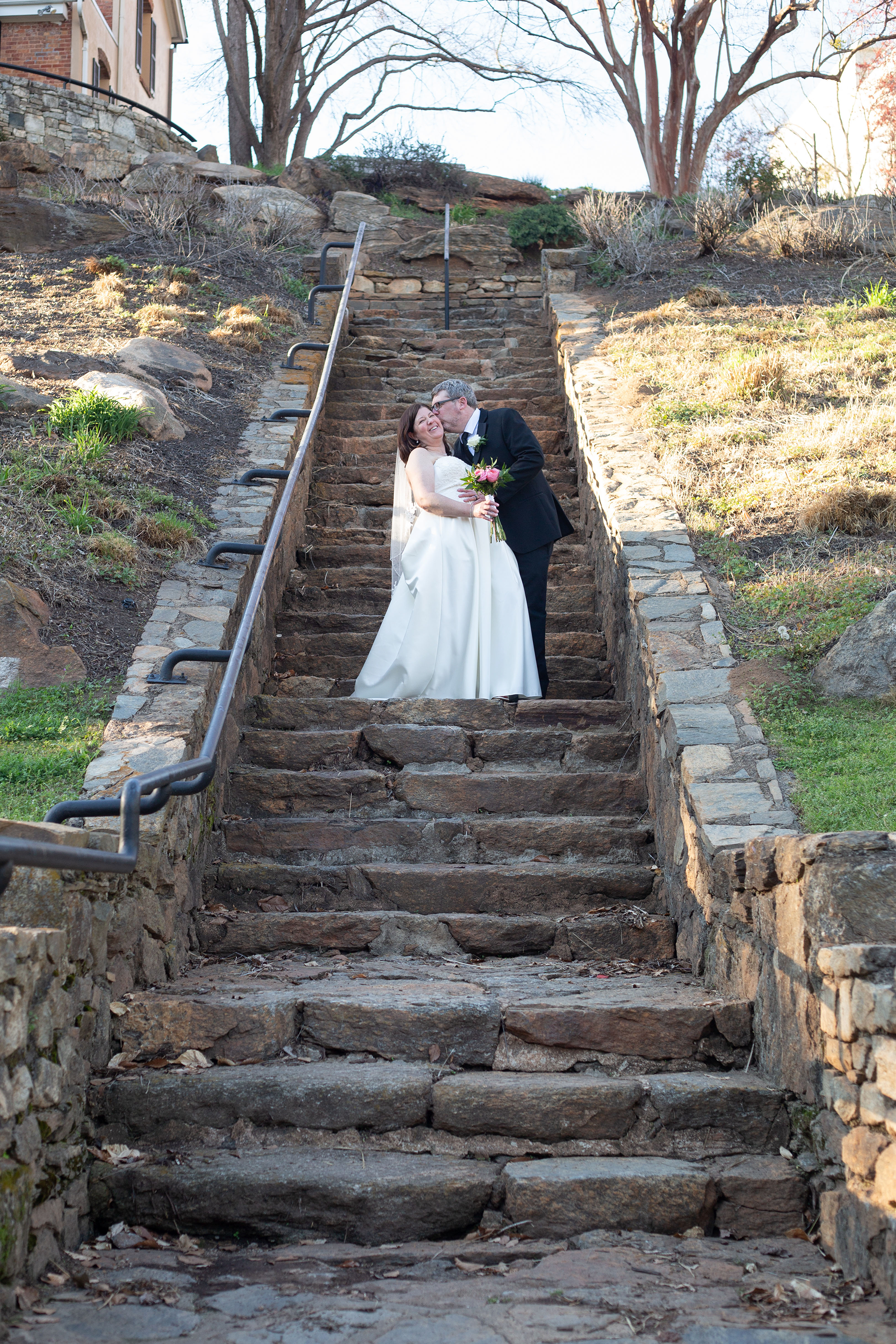 Elope in downtown Greenville, SC | Christine Scott Photography