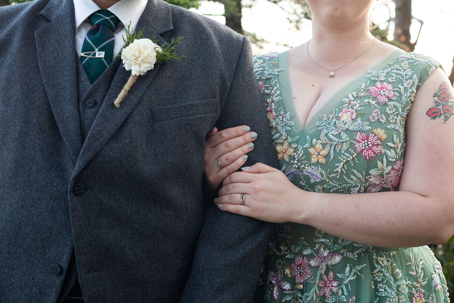 Elopement photos at Caesars Head State Park | Christine Scott Photography