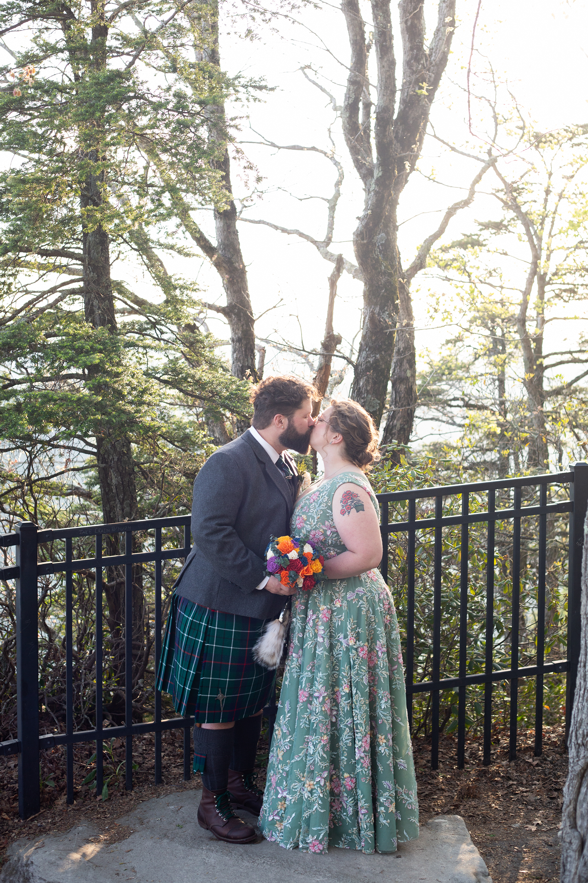 Elopement photos at Caesars Head State Park | Christine Scott Photography