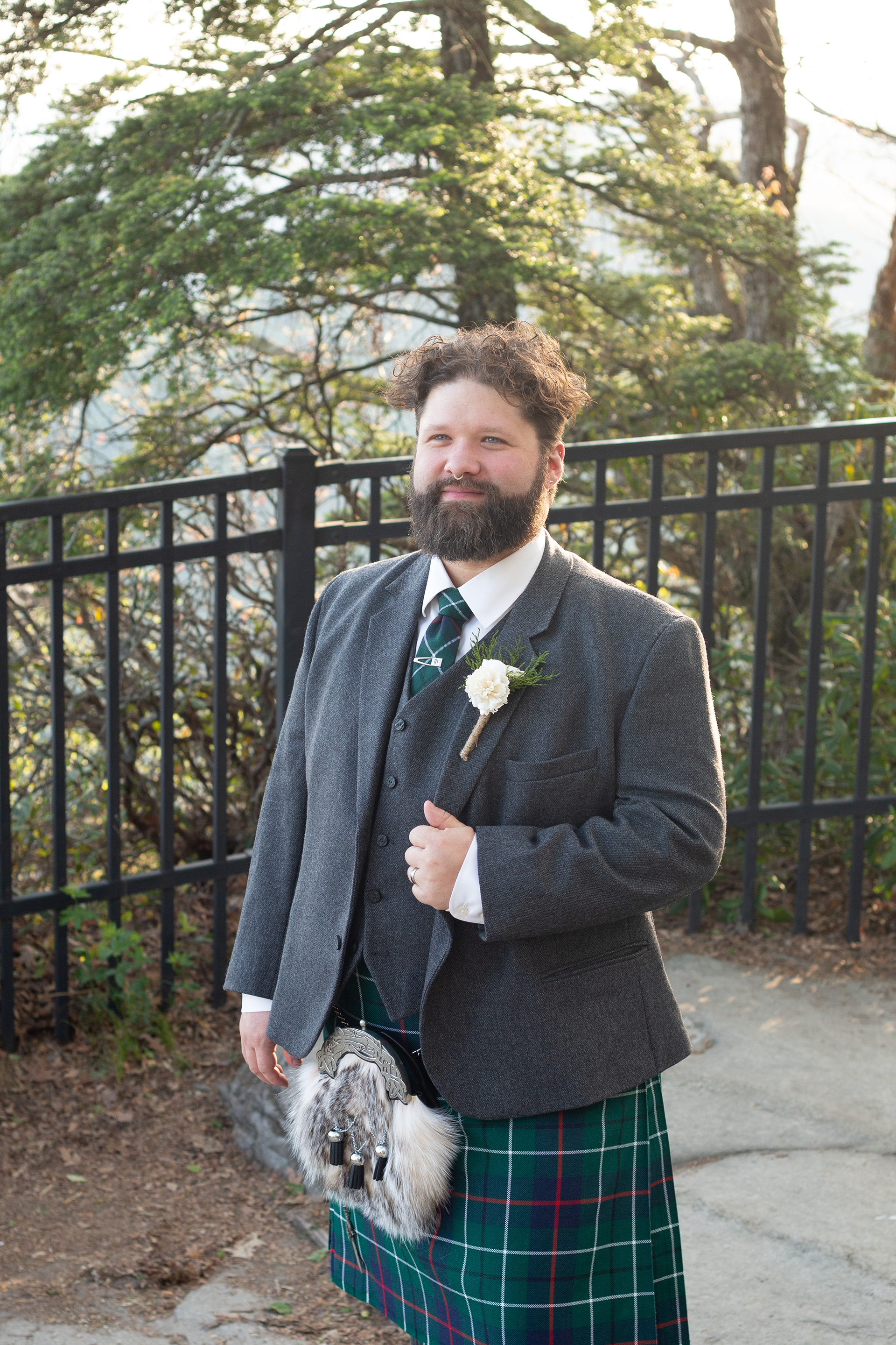Elopement photos at Caesars Head State Park | Christine Scott Photography