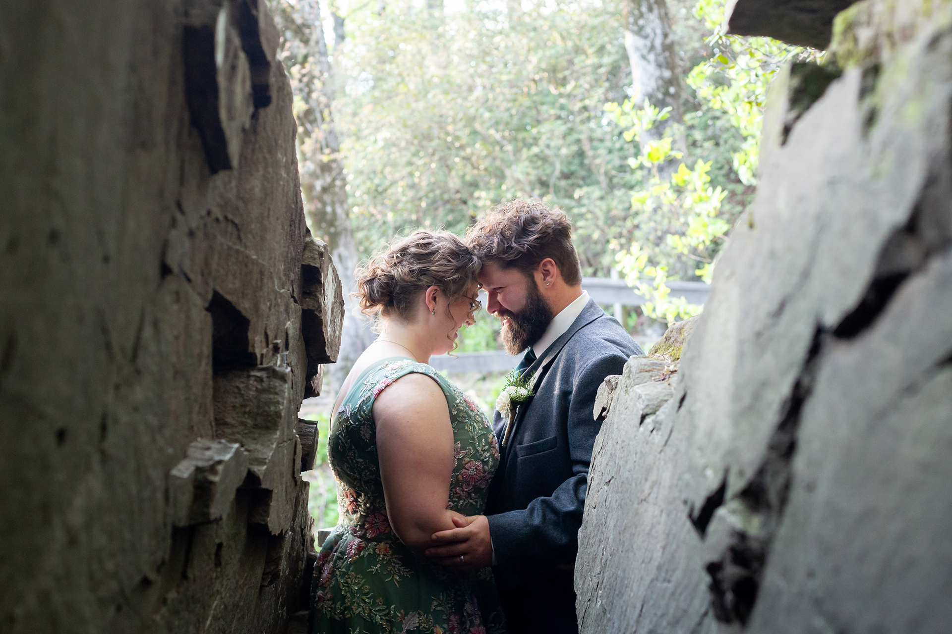 Elopement photos at Caesars Head State Park | Christine Scott Photography