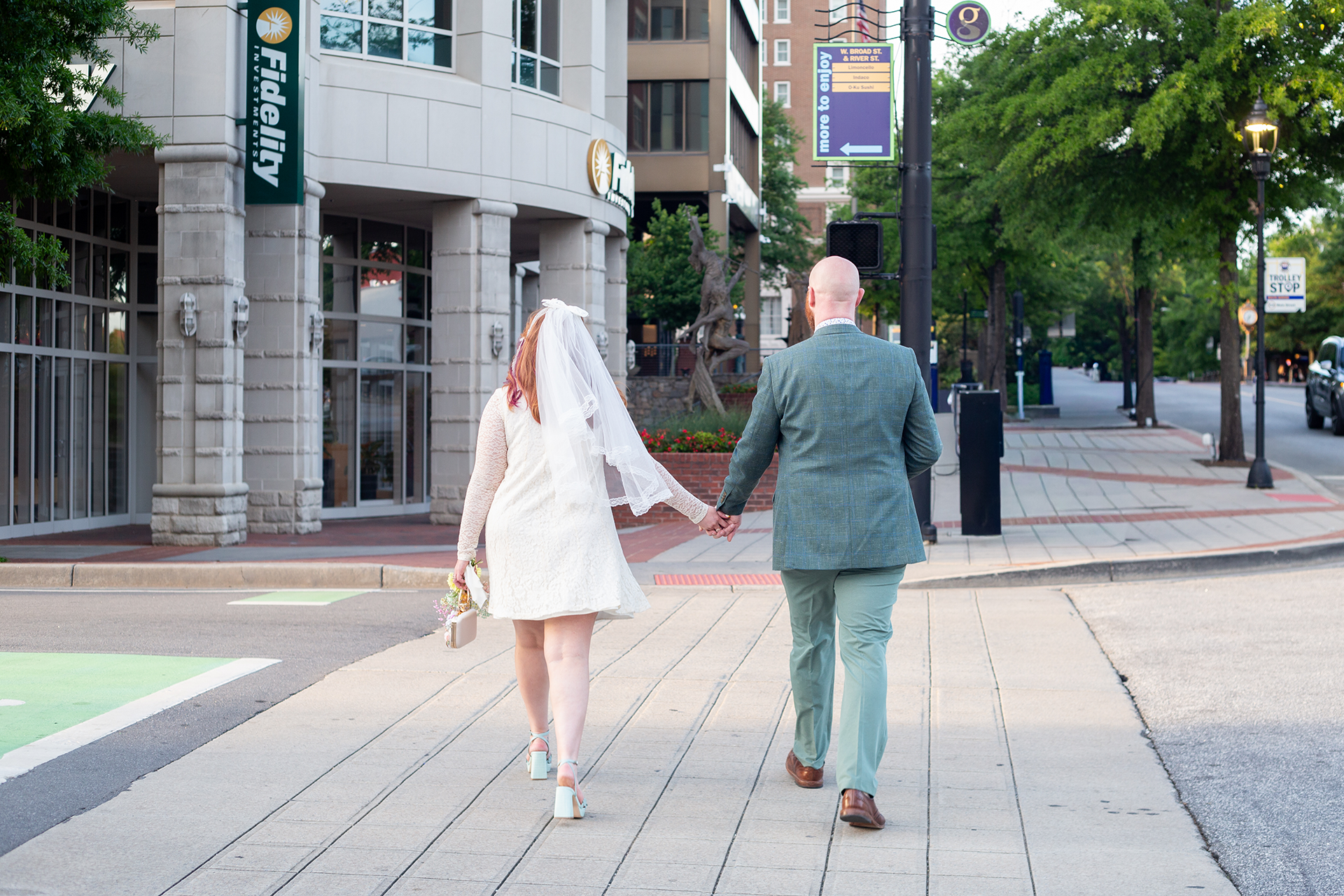 Elopement photos in Greenville, SC | Christine Scott Photography