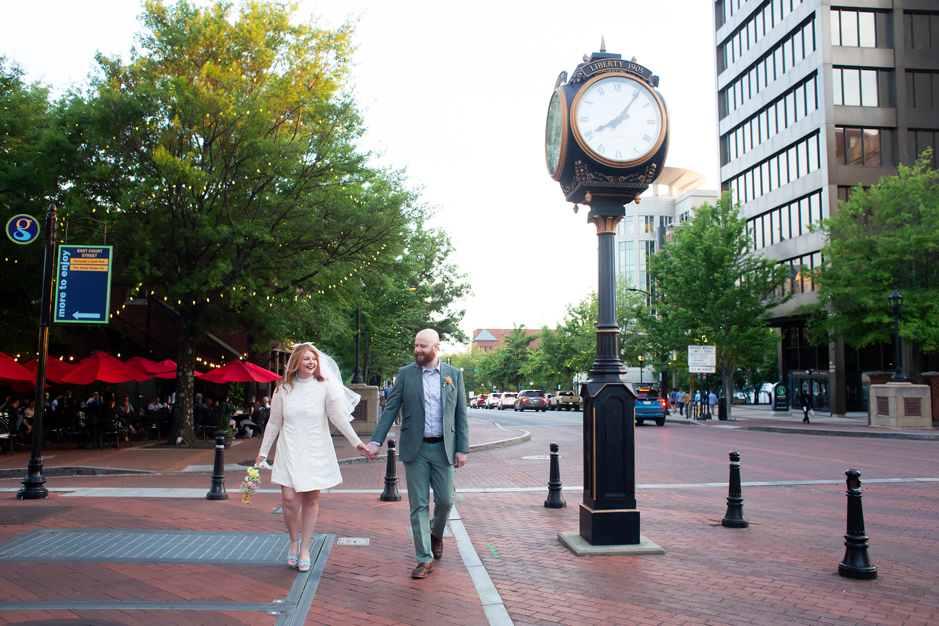 Elopement photos in Greenville, SC | Christine Scott Photography