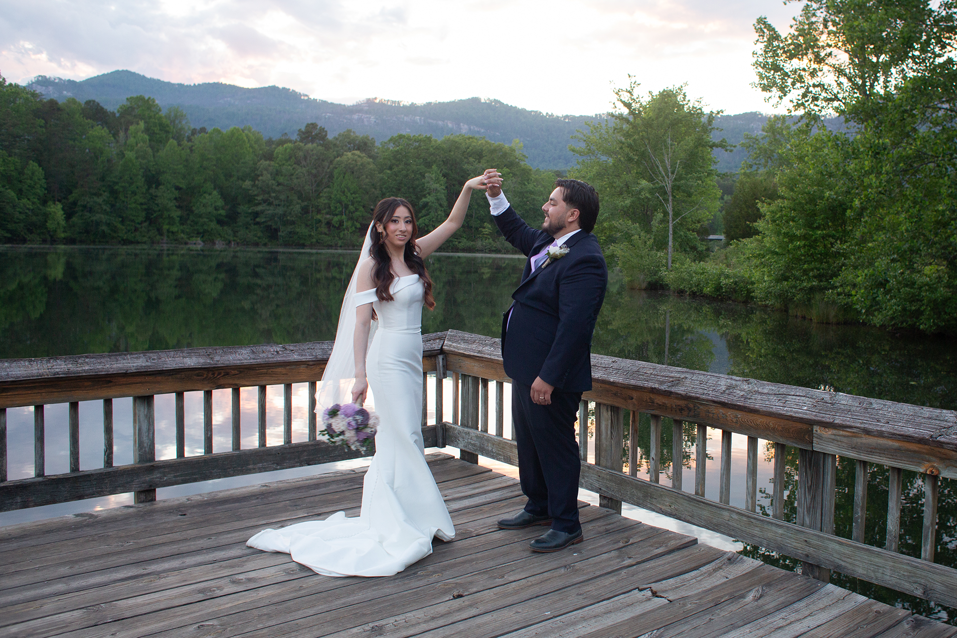 Elopement at Table Rock State Park | Christine Scott Photography