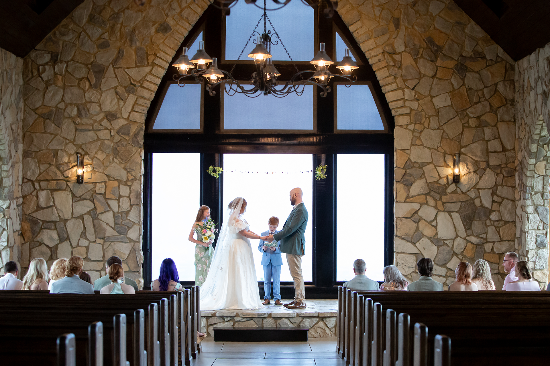 Wedding at Cliffs at Glassy Chapel | Christine Scott Photography
