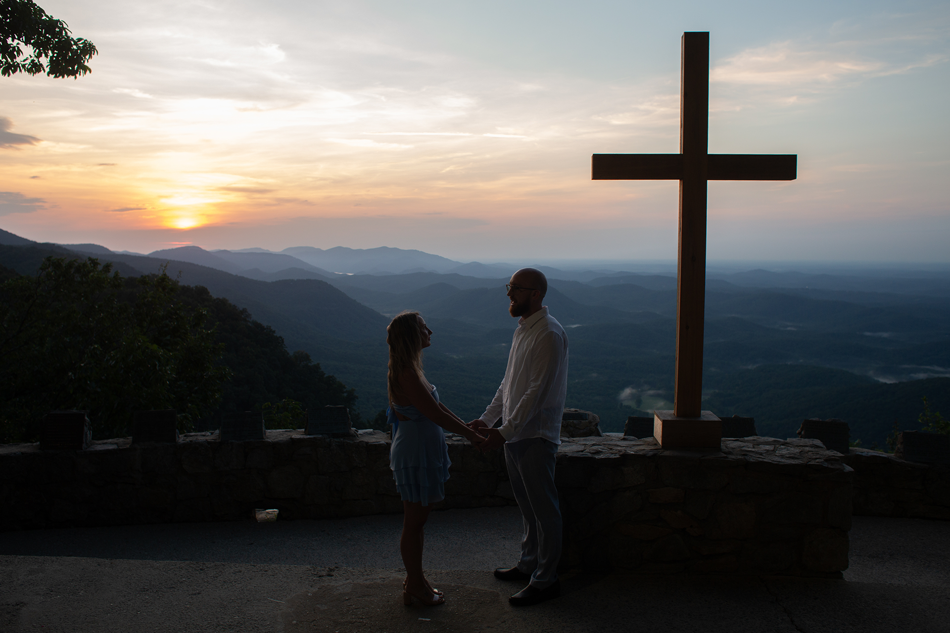 Engagement photos at Pretty Place | Christine Scott Photography
