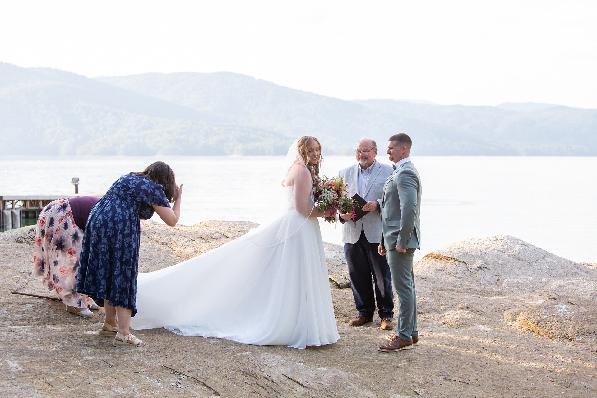 Lake Jocassee Wedding | Christine Scott Photography