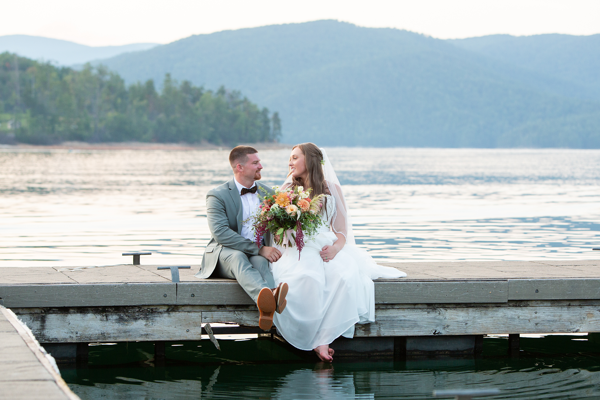 Lake Jocassee Wedding | Kirsten &amp; Andrew