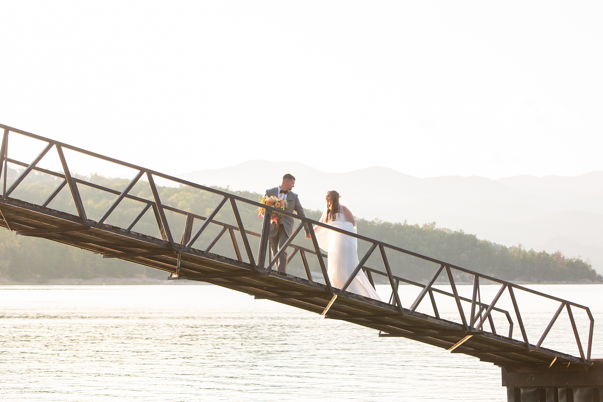 Elope at Lake Jocassee | Christine Scott Photography
