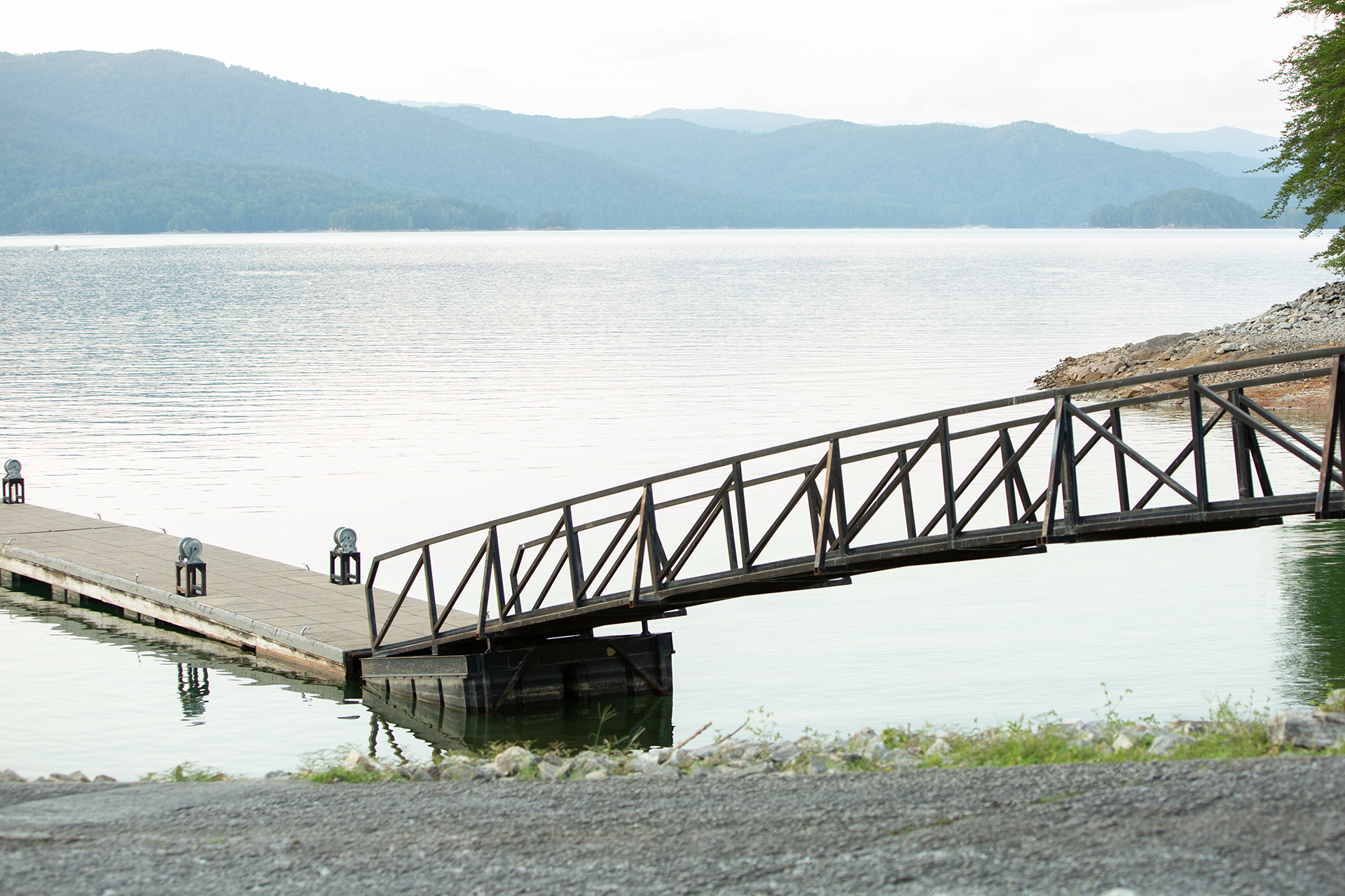Elope at Lake Jocassee | Christine Scott Photography