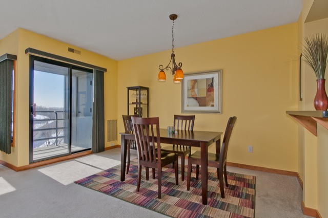 Dining-Room2.jpg