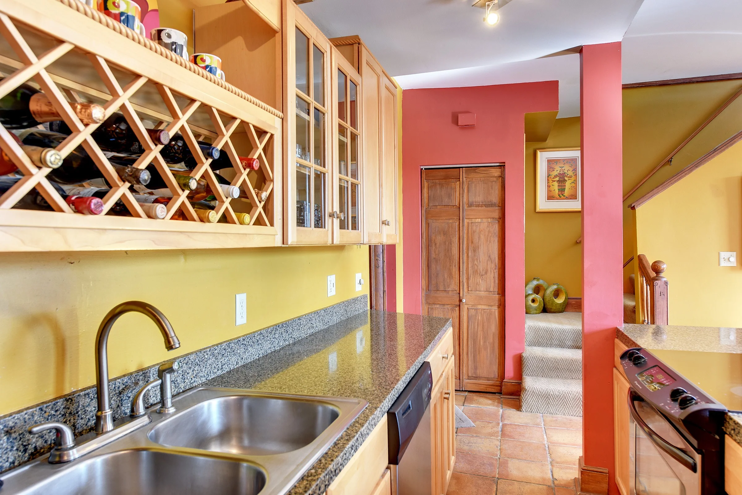 307Ridgewood#5_015.jpg