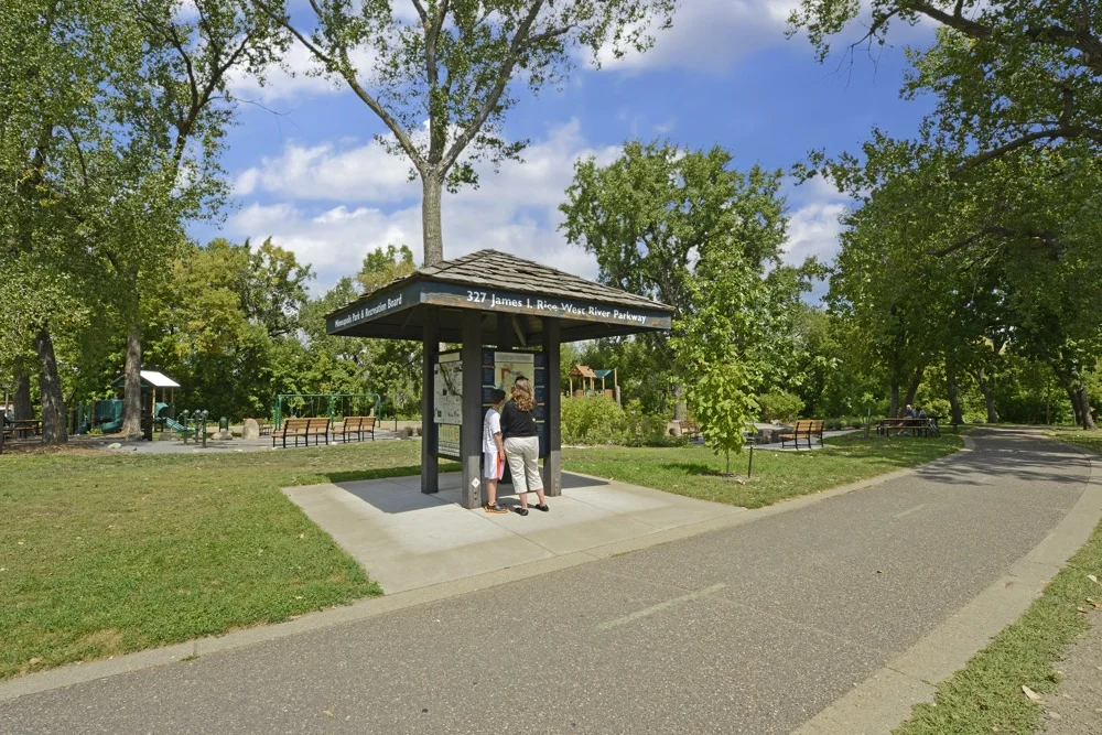 301-W-River-Pkwy-#104 (55).jpg