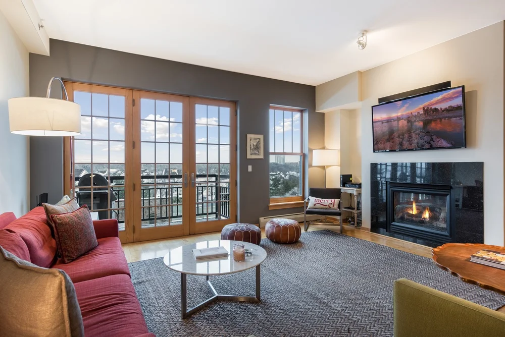 LindsayLofts504_017.jpg