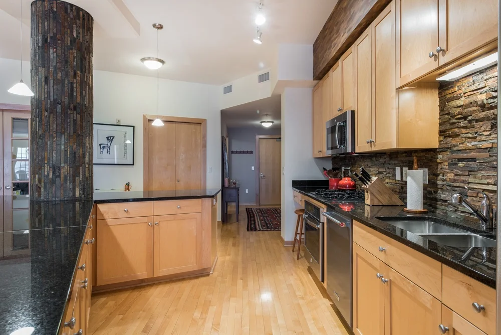 LindsayLofts504_008.jpg