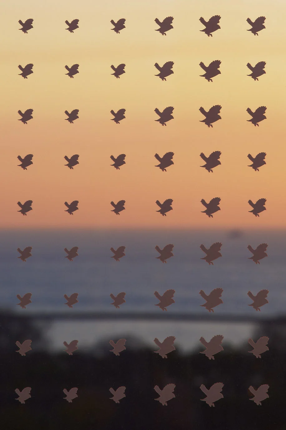 Bird frit pattern, detail