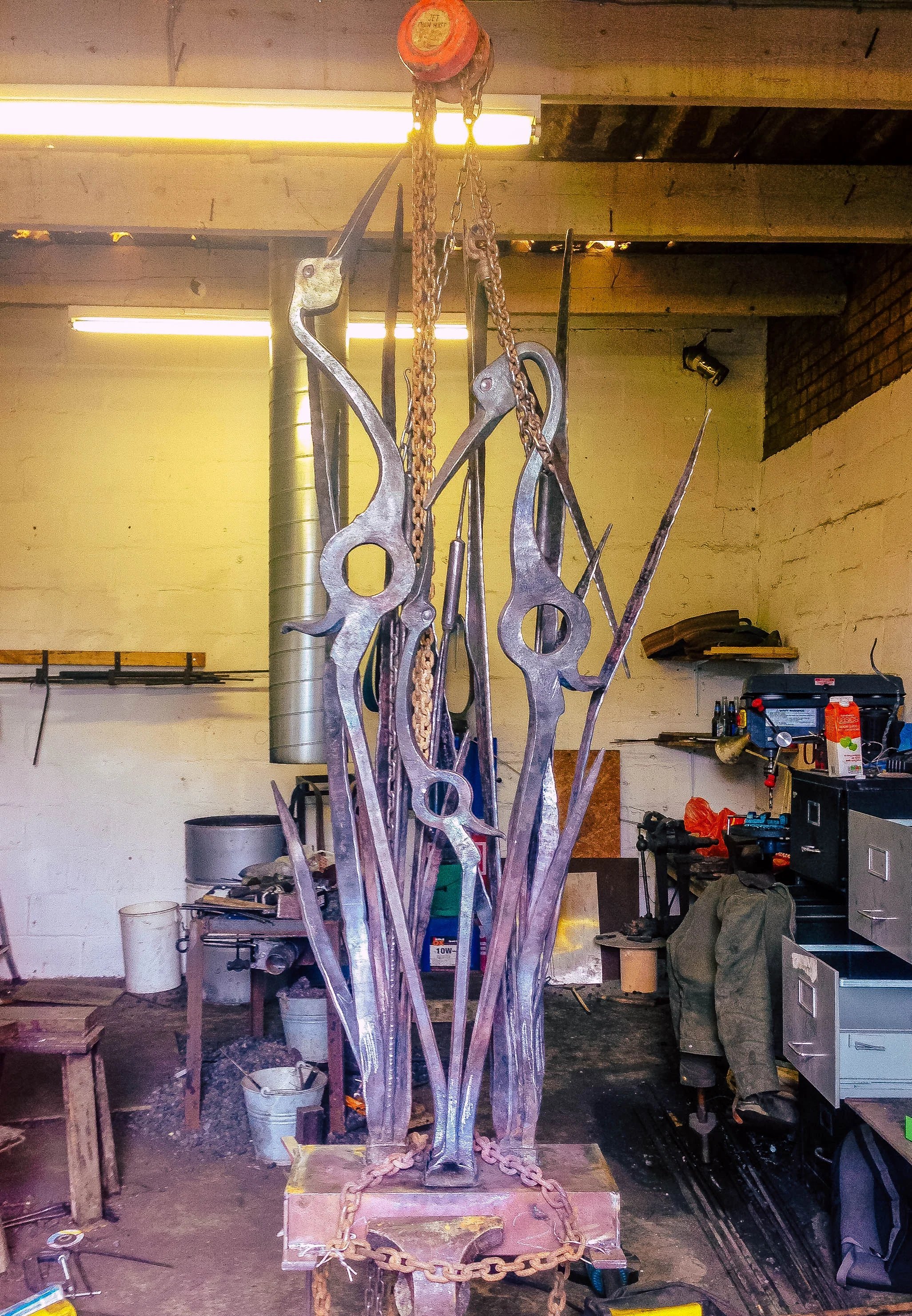 Crane Family Sculpture - Alec Steele