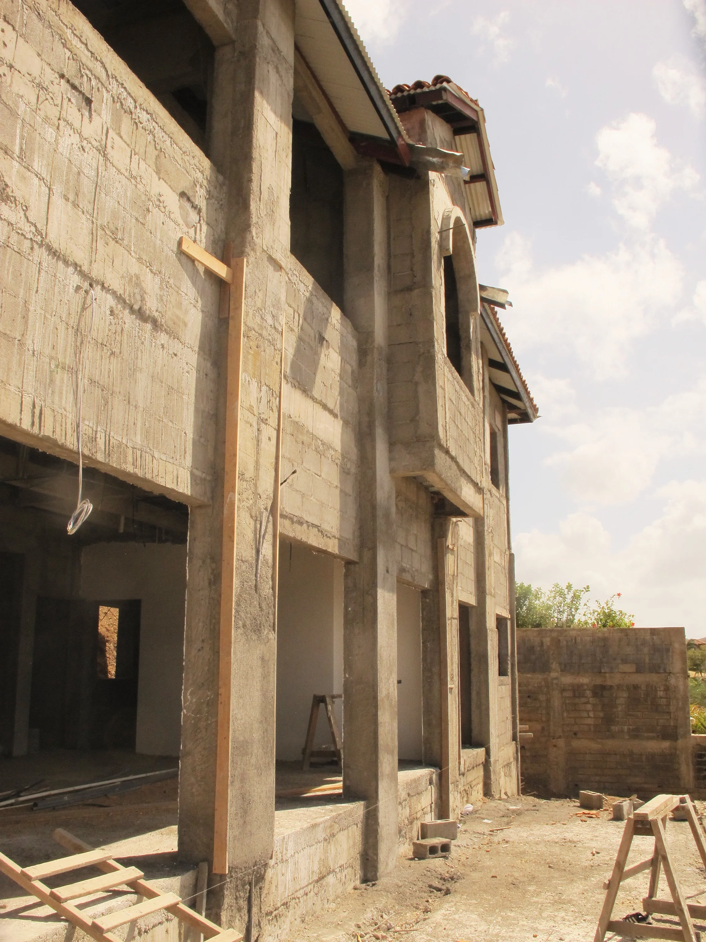Building West Side.jpg