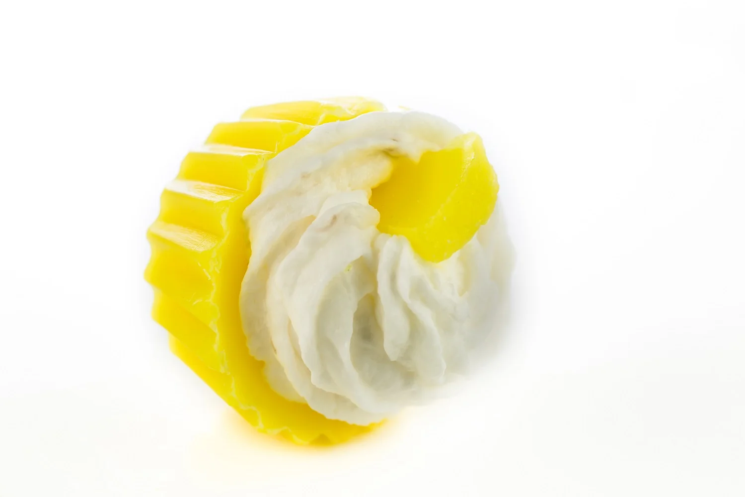 lemon-cupcake.jpg