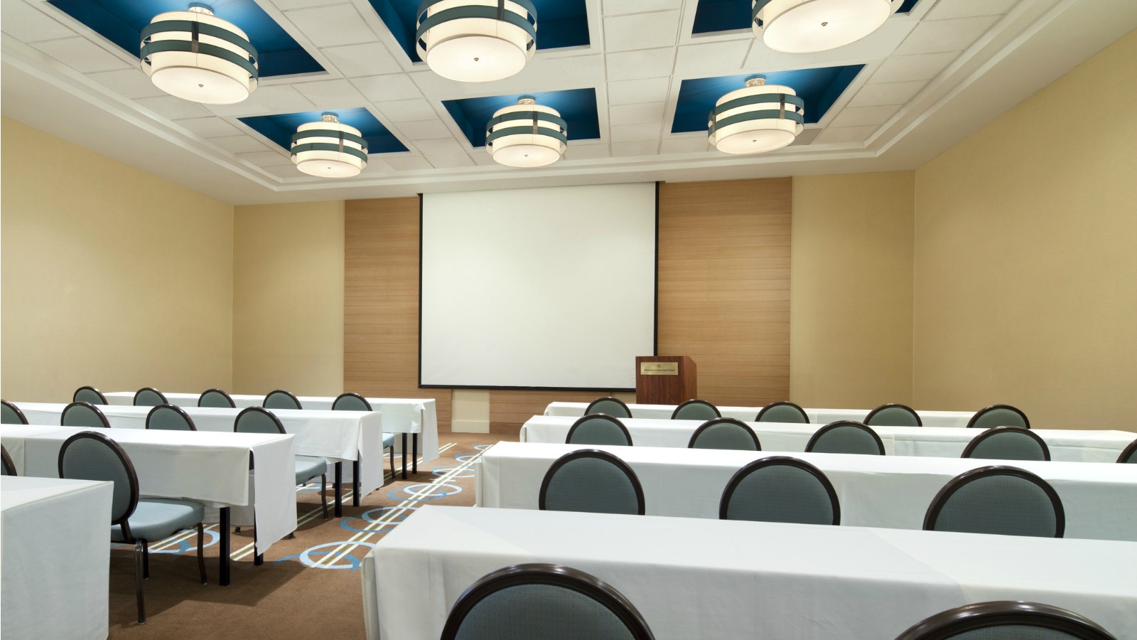HDSheratonFishermansWharfPresidioMeetingRoom.jpg