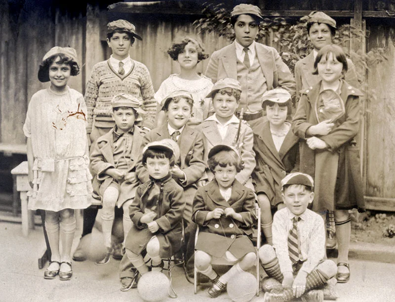 Rosenmans_group003.jpg