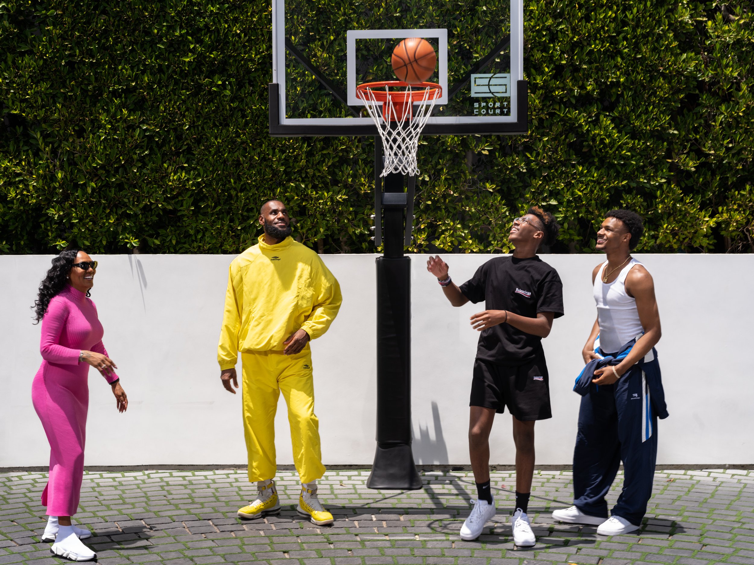 Gloria, LeBron, Bryce and Bronny James / Vanity Fair