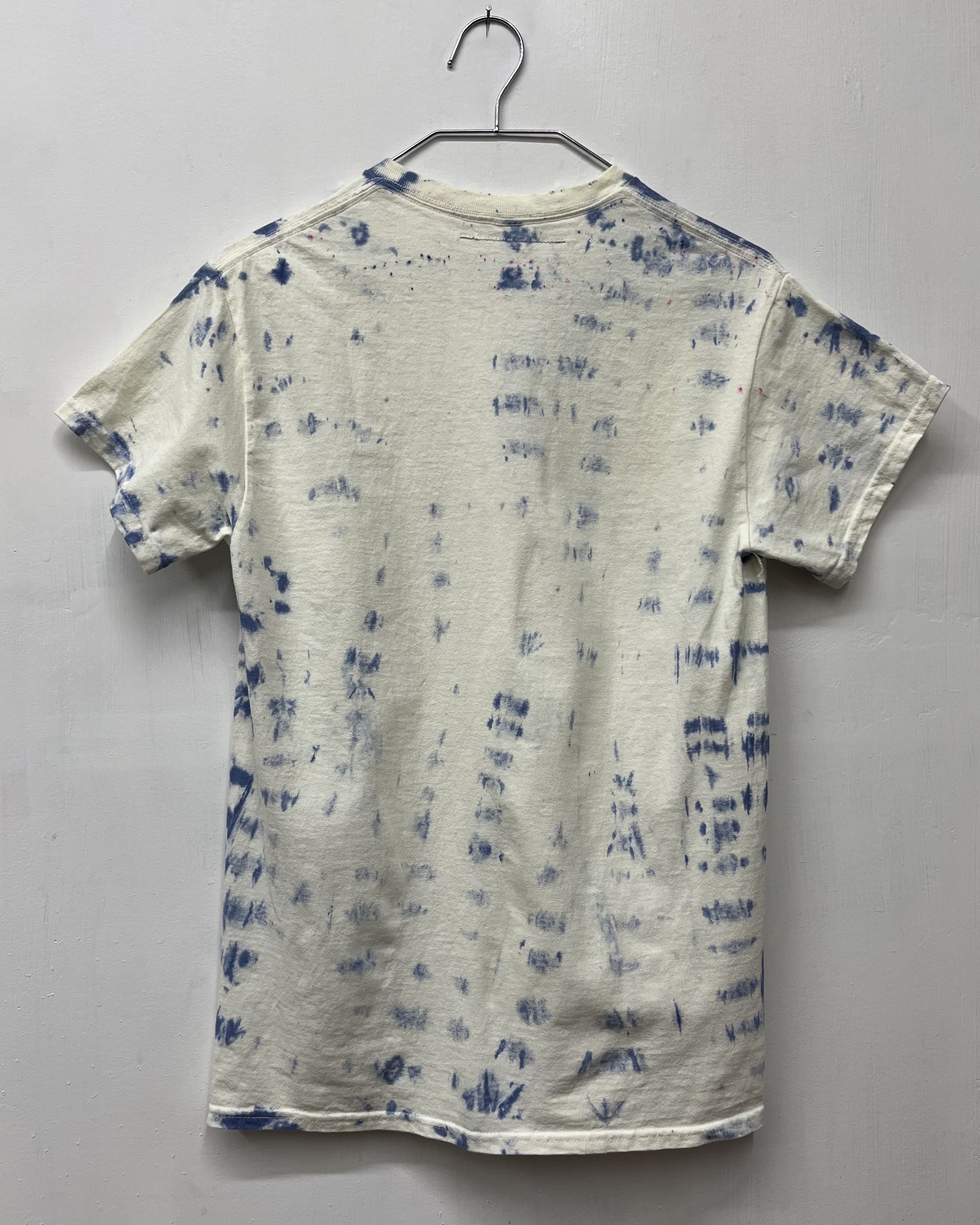tshirt_lightworker_S_back.jpg