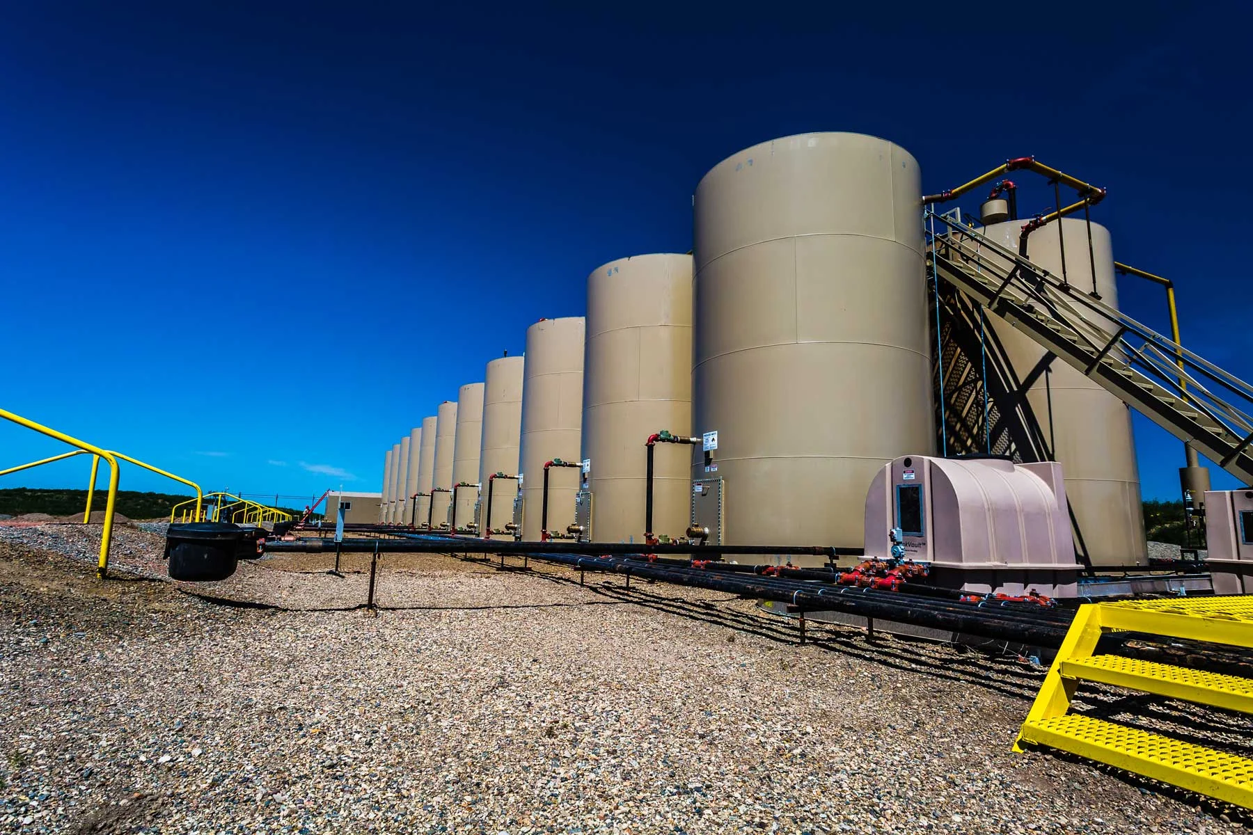 Photo Gallery Twin Services Oilfield Roustabout and Pipeline Services Williston, North