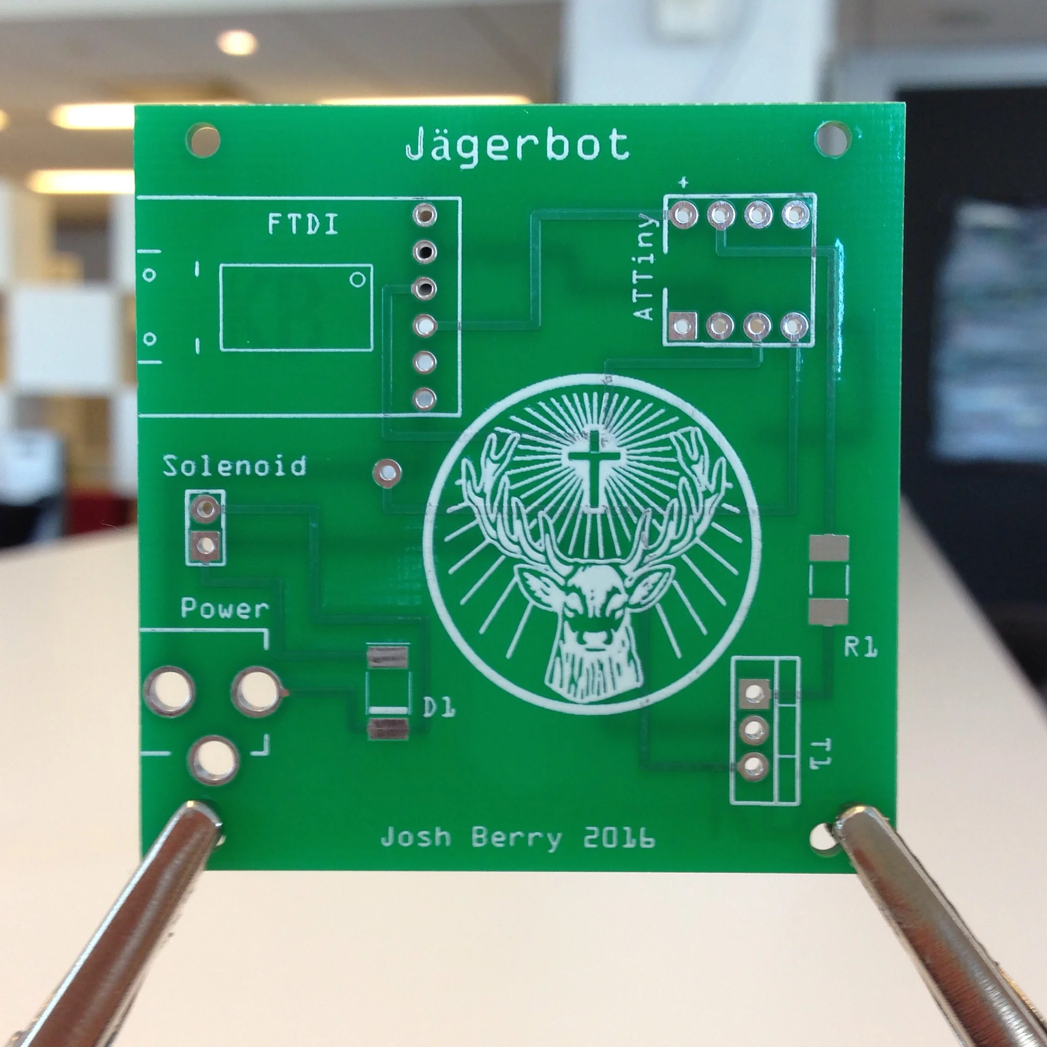 The first version of the circuit board printed by Seeed Studio