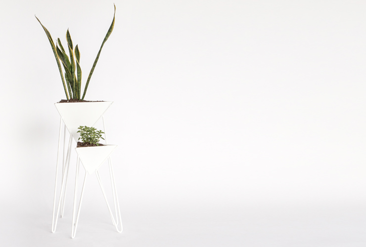 PlanterLarge_Header_White2.jpg