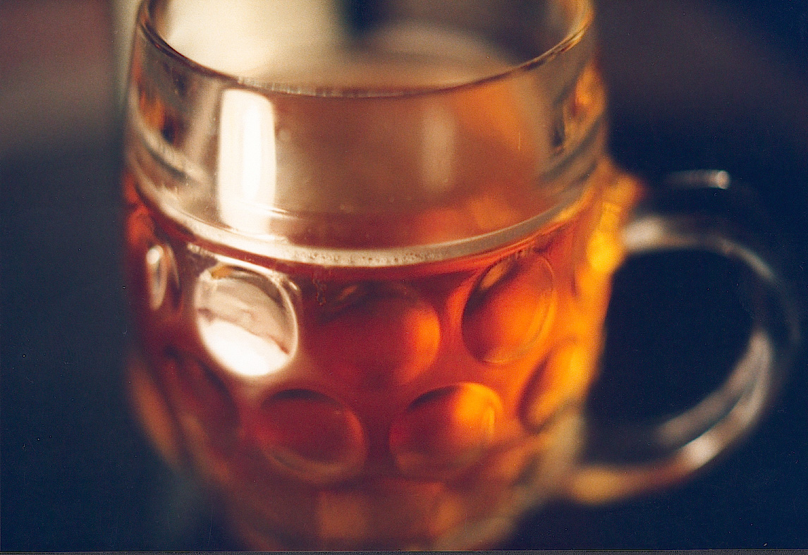 glass-of-beer-1559924.jpg