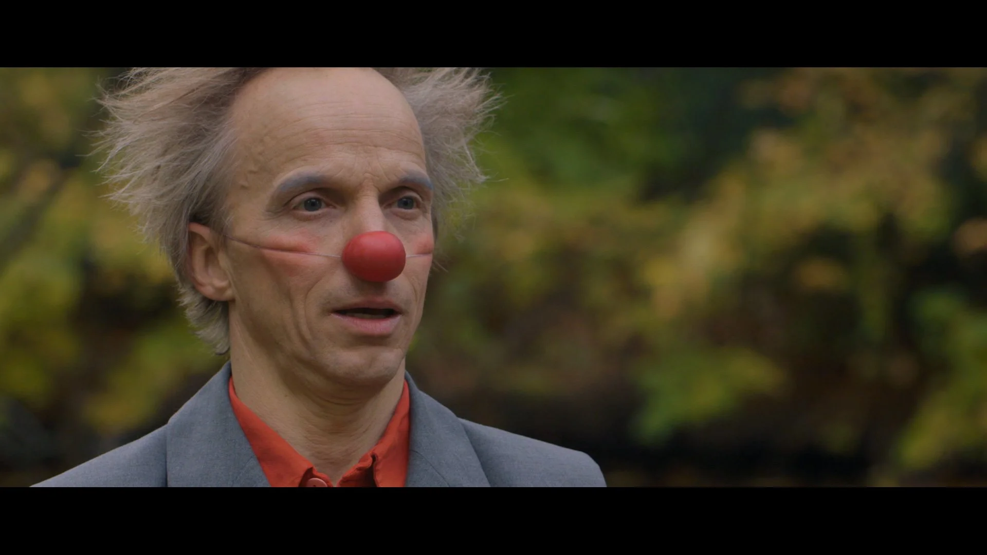 08-clown-screen-06-hd.jpg