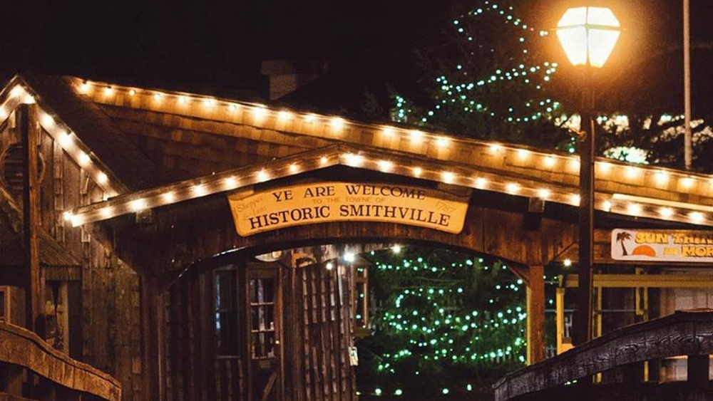 Holiday Weekend at Smithville Village (Nov. 24-27, 2016) Shoppes, boutiques, holiday festivities Smithville, NJ Posted November 23, 2016