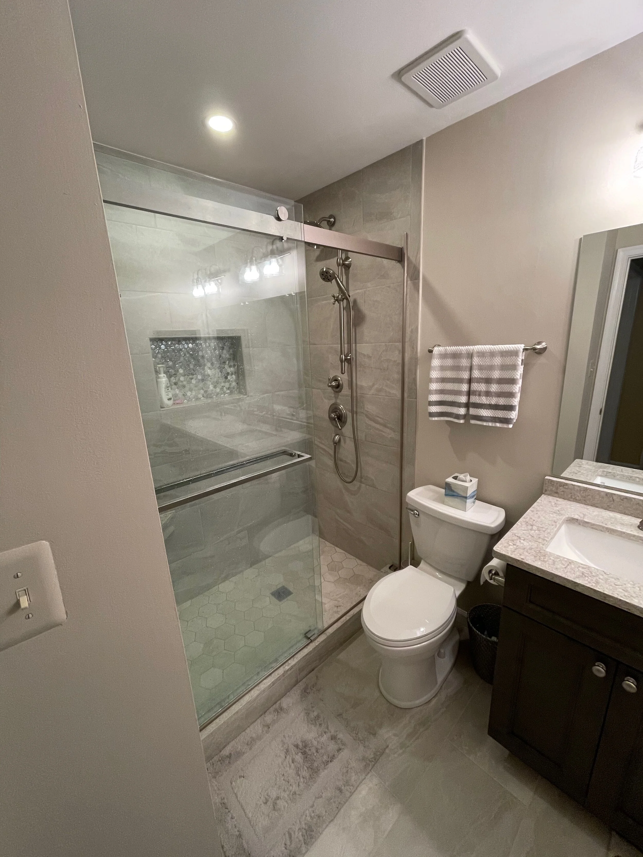 Oak Hill guest bath geotek after1.jpeg